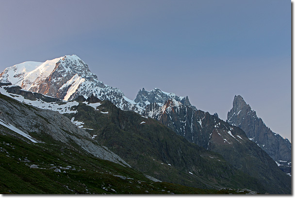 Tour de Mont Blanc, Les Champieux - Col de la Seigne - Refugio Elisbetta